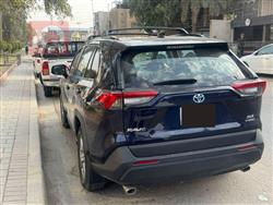 تۆیۆتا ڕاڤ 4